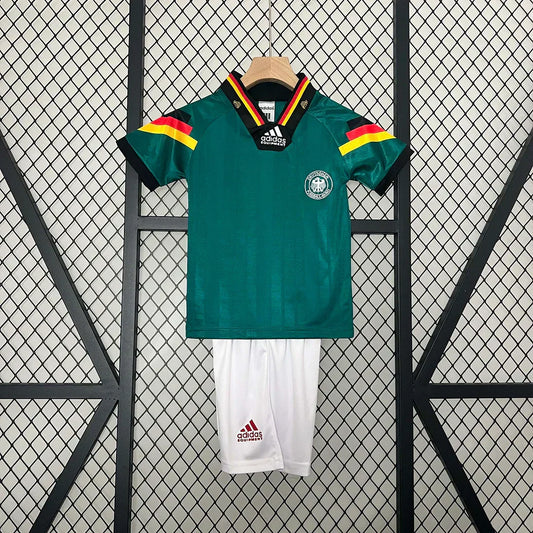 1992 Retro Germany Visitante Talla Niño