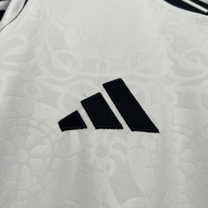 2025/2026 Fulham Local Kit